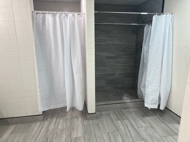 Plaza Bathroom 3